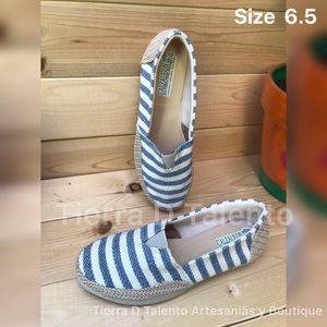 Women Shoes Artesanal Design Made in México